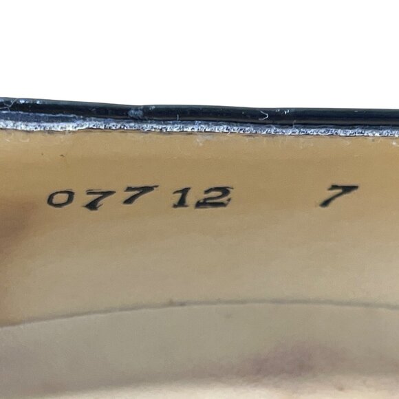 Kenneth Cole Womens Black Croc-Embossed Leather Tango ll Heels Size 7 - Picture 8 of 10